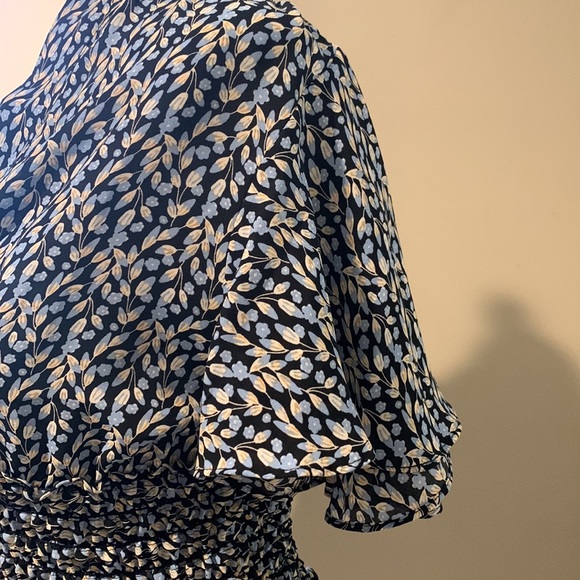 Max Studio Floral Maxi Dress - Picture 4 of 14